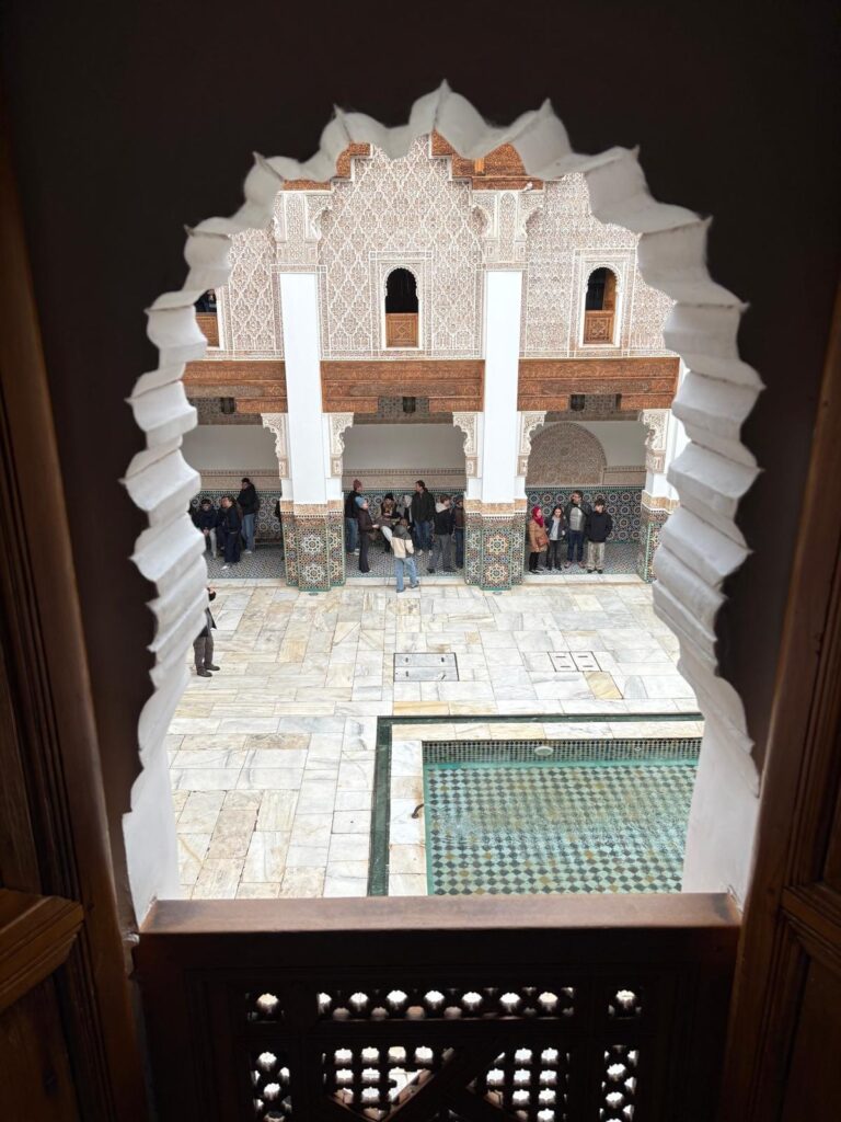 Cour intérieure de la Medersa Ben Youssef à Marrakech
